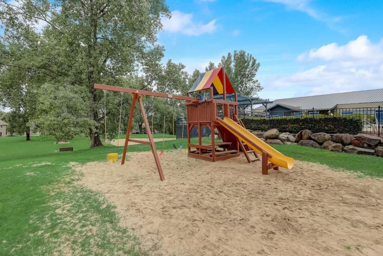 Grace Jo Vacation Home At Tamarack Highland 5 Wisconsin Dells Bagian luar foto